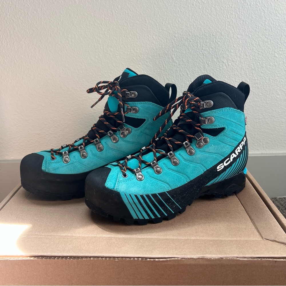 [SOLD] Scarpa Ribelle HD Mountaineering Boots